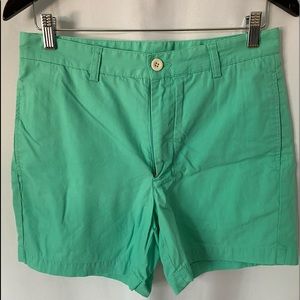 Barely worn vineyard vine shorts
